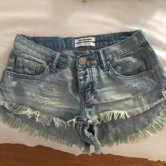 One Teaspoon Bonitas - Picture 1 of 3